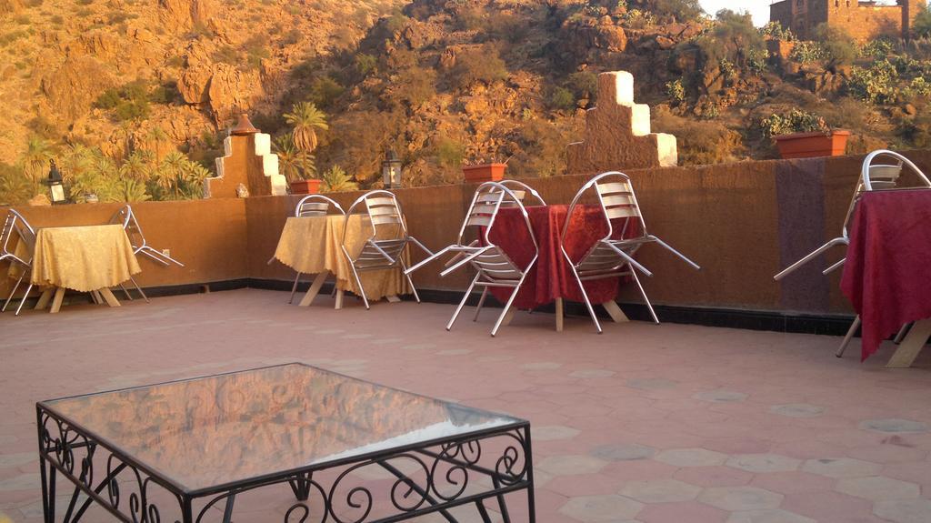 La Maison Traditionnelle Hotel Et Guesthouse Тафраут Екстер'єр фото